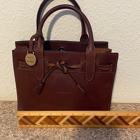 Dooney & Bourke Brown Leather Alto Mini Tassel Satchel Made in Italy🇮🇹 pre-owned - Picture 2 of 9